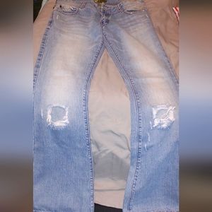 Hollister factory destroyed denim size 7